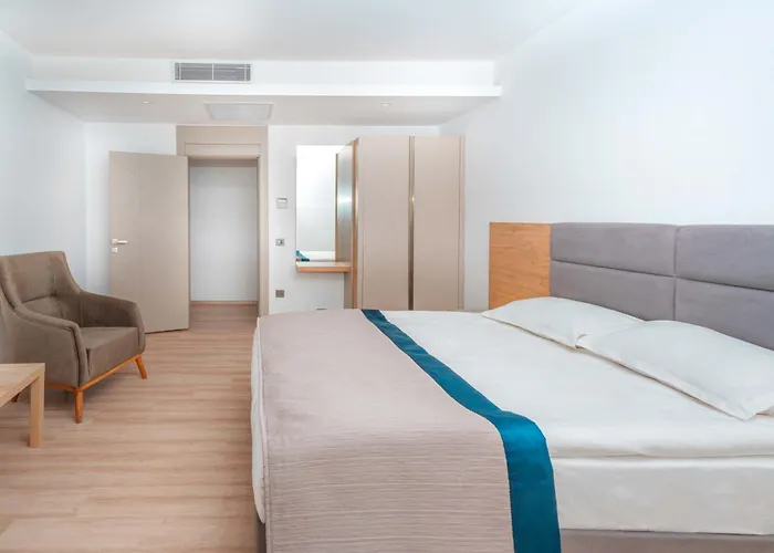Safir Kundu Apart Hotel